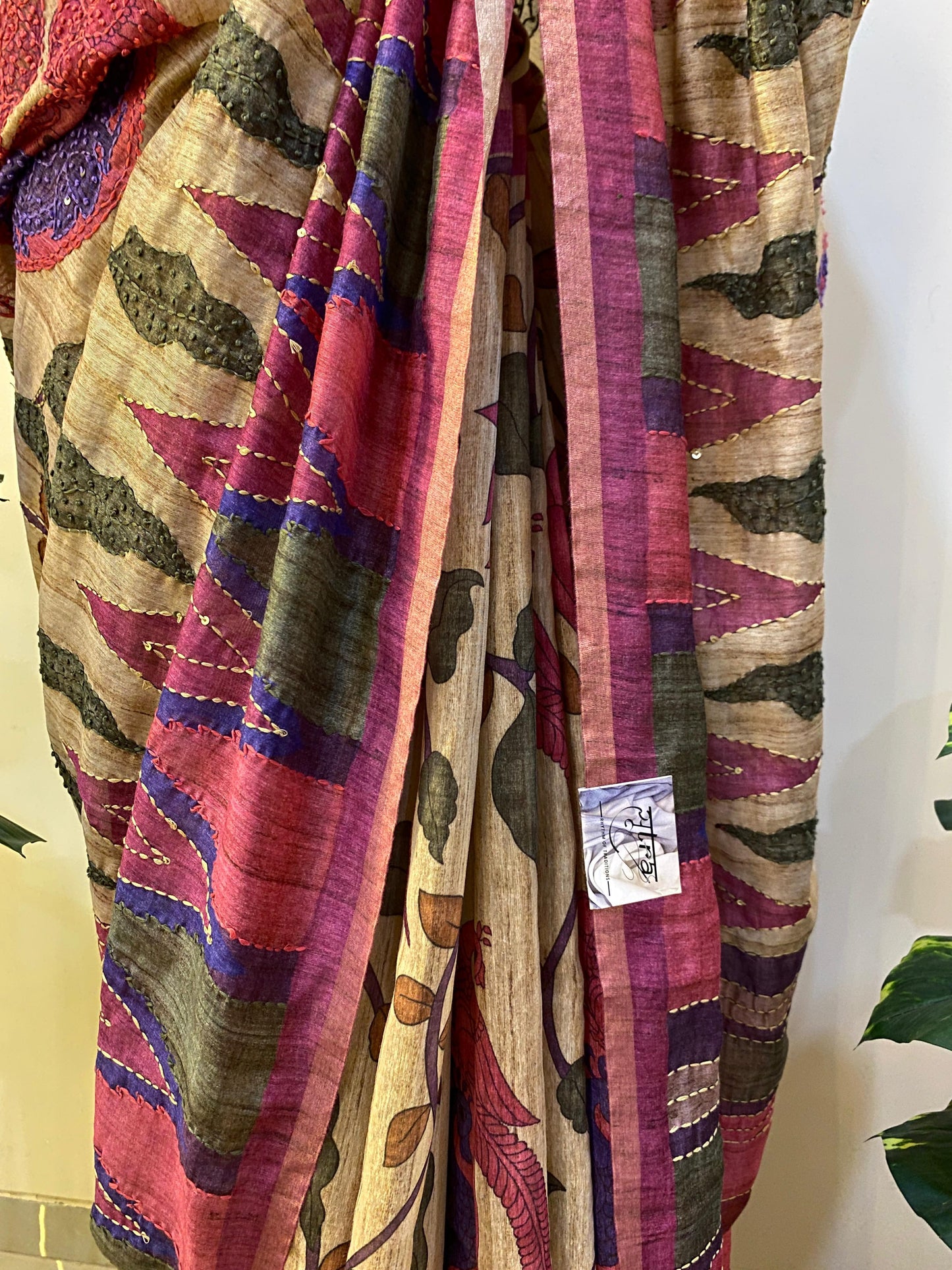 Raw Silk Traditional Print Saree - Sutra Saree