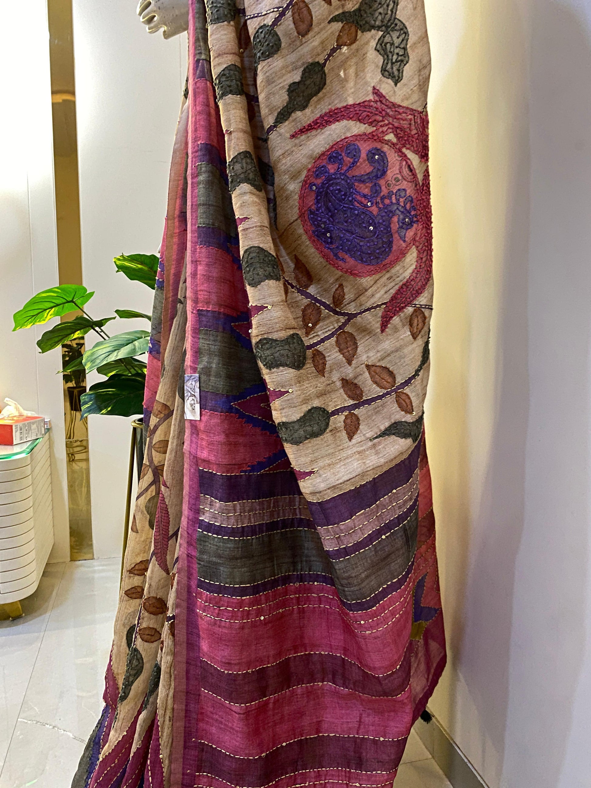 Raw Silk Traditional Print Saree - Sutra Saree